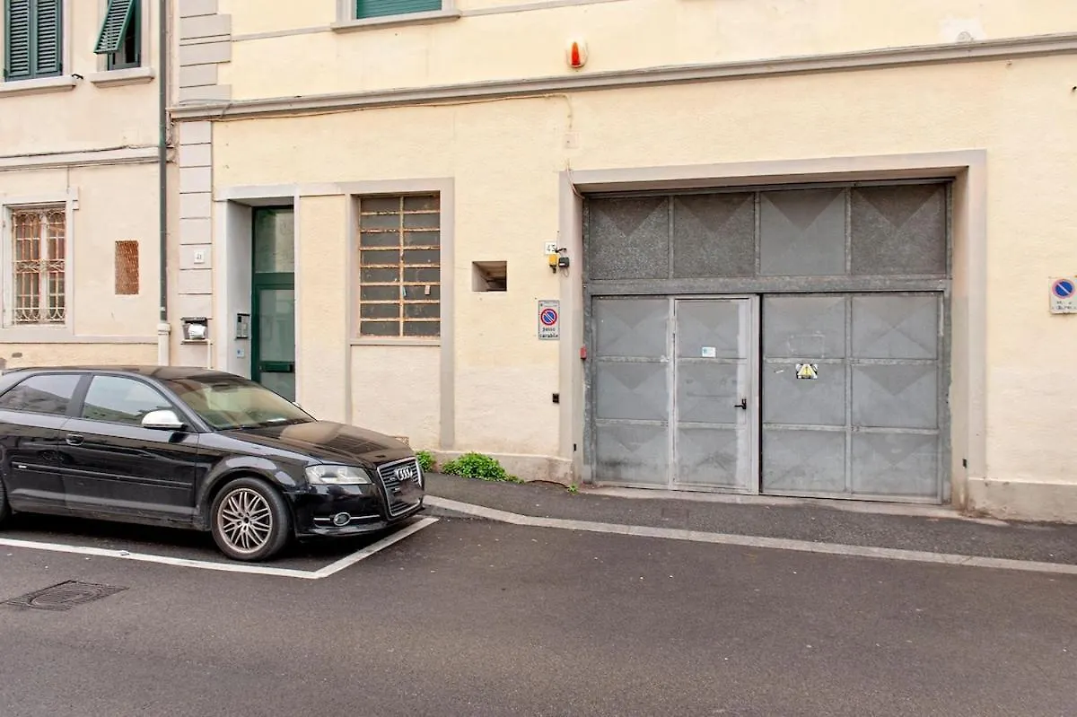 Free Parking - Quiet And Bright City Center Apartment Livorno Itálie